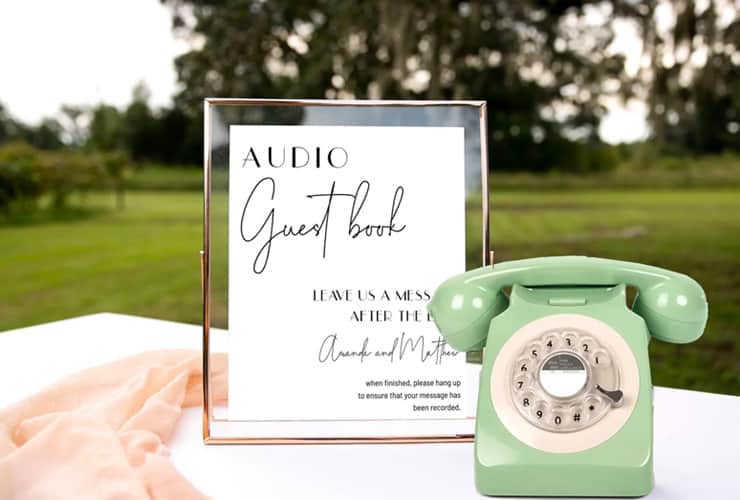 services van omg party events, het audio gastenboek